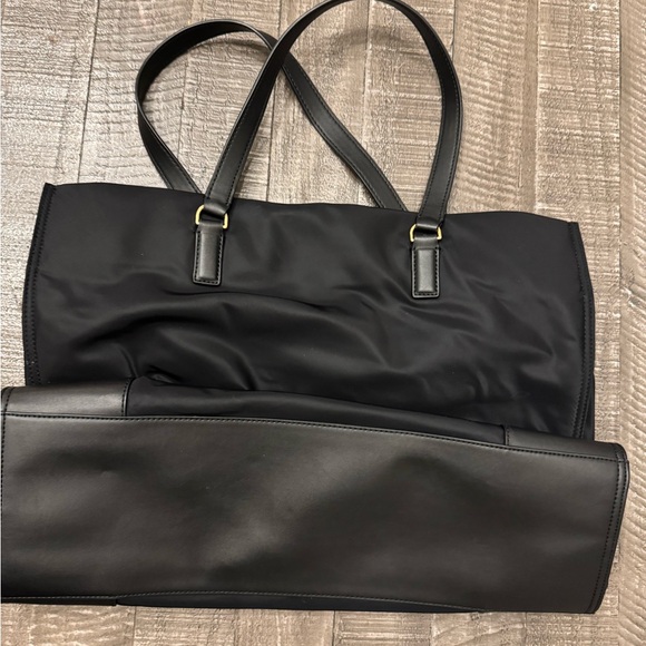 Tory Burch Black Ella Matte Leather Trimmed Nylon Tote - Picture 2 of 10
